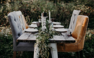 Outdoor table garland greenery wedding