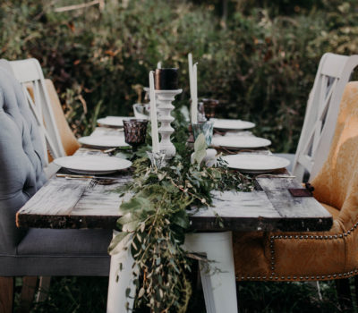 Outdoor table garland greenery wedding